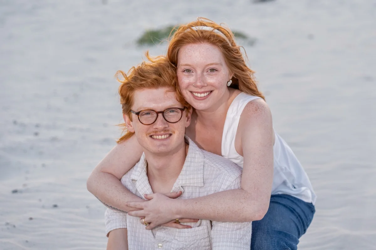 Orange Beach photographer photo of a couple on the beach in Orange Beach, Alabama. 